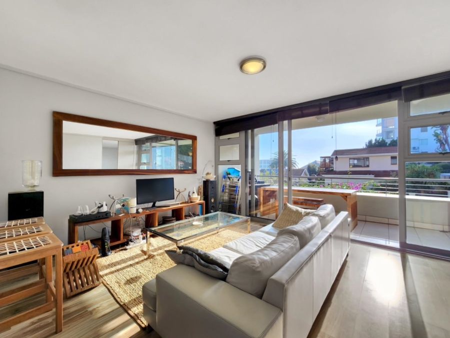 To Let 2 Bedroom Property for Rent in Sea Point Western Cape